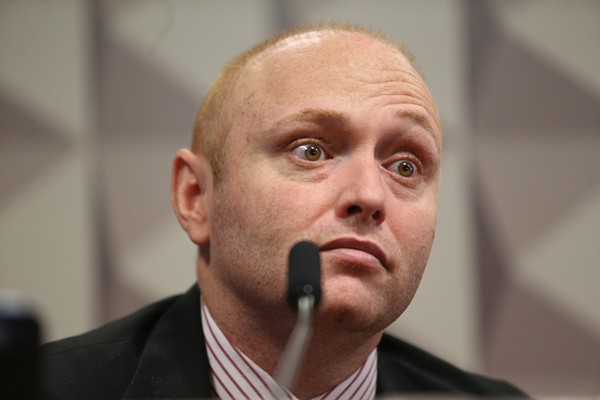 Justiça do DF condena hacker Walter Delgatti por calúnia contra Bolsonaro