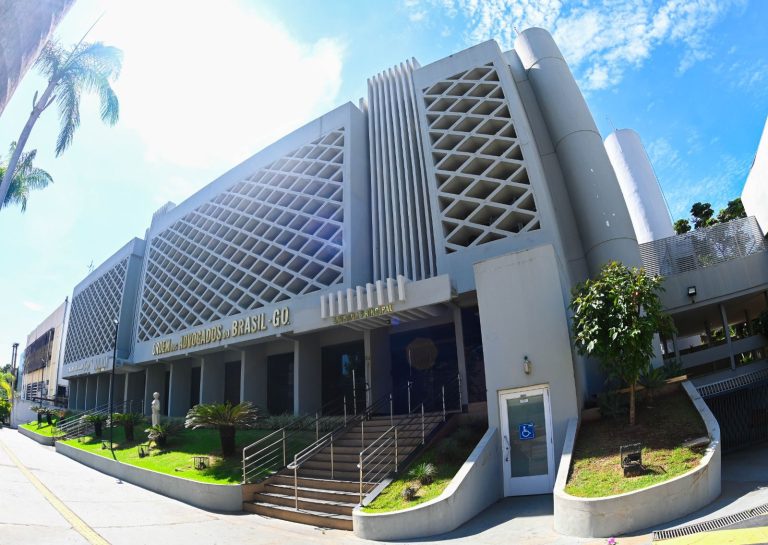 Após parceria entre a OAB-GO e SSP, megaoperação cumpre mandados de prisão contra suspeitos de golpes em nome da advocacia