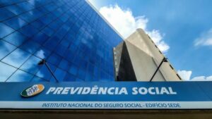 INSS fecha acordo na Justiça para pagar lote extra de revisão de benefícios para 139 mil pessoas