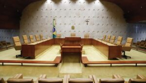 SUPREMA CORTE EM AÇÃO