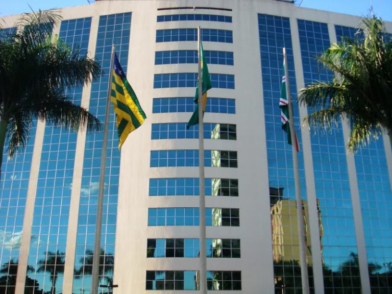 Quem são os possíveis candidatos ao governo de Goiás nas eleições 2026