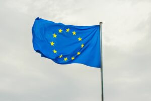 ESG na União Europeia: O Caminho para a Governança Sustentável em Meio a Desafios Legislativos ‘Omnibus’
