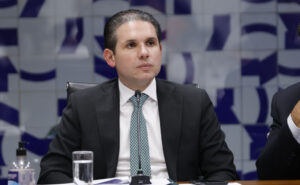 PLP dos Combustíveis: Câmara dos Deputados planeja votação com novos temas