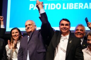 Quem é Alfredo Gaspar, vice na chapa de Flávio Bolsonaro?