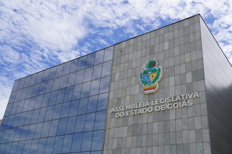 Eleições 2026 em Goiás: O cenário jurídico para a disputa das 41 cadeiras na ALEGO