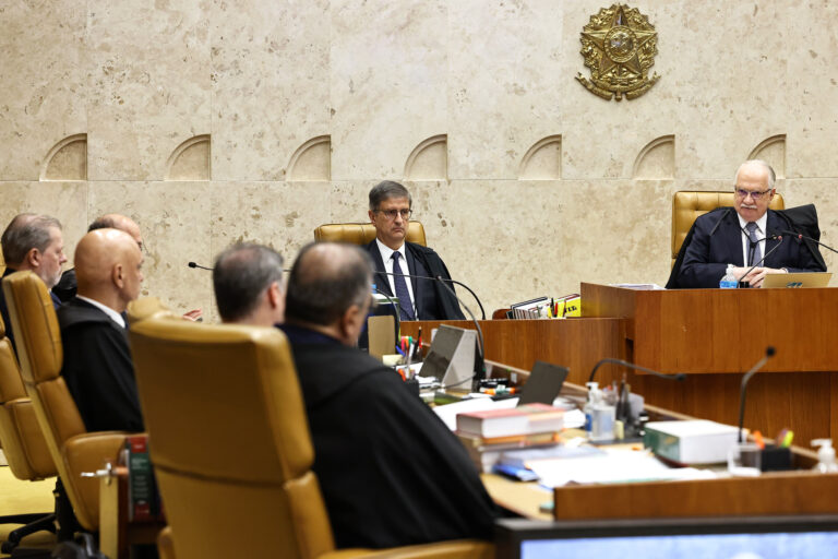 STF adia julgamento de caso envolvendo Ministro Alexandre de Moraes